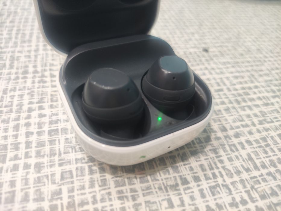 Samsung galaxy buds fe