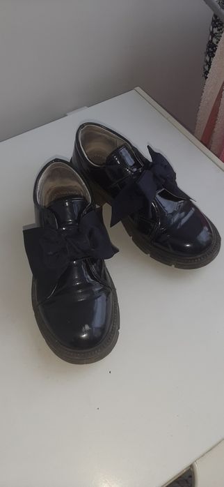 Продаётся детская обувь