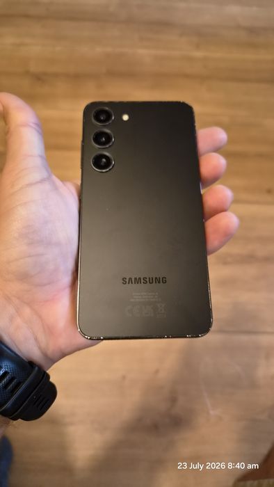 Vând Samsung S23 128 GB utilizat+ Husă/folie privacy noi