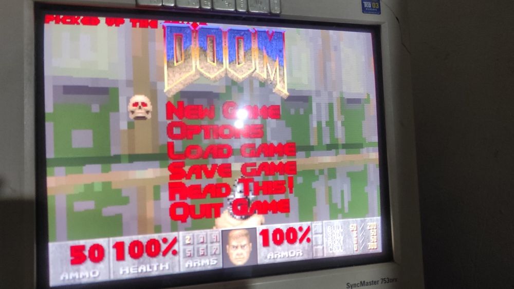 Ретро компьютер AMD 386DX 1994 года