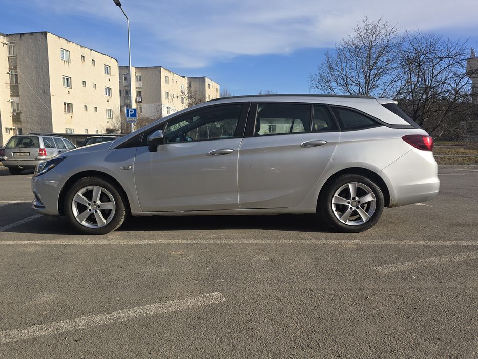 Opel Astra k 2016
