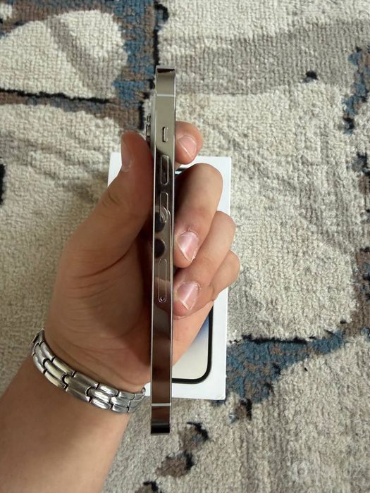 iPhone 14 pro 256 гб