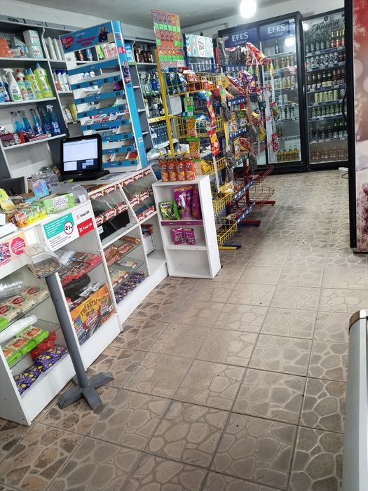 Сдаётся в аренду магазин