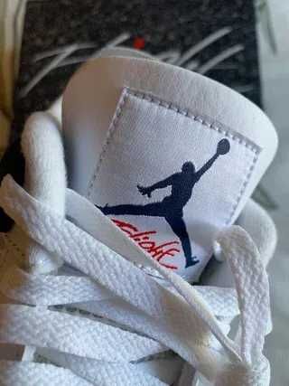 Jordan 4 Retro Midnight Navy EU.40