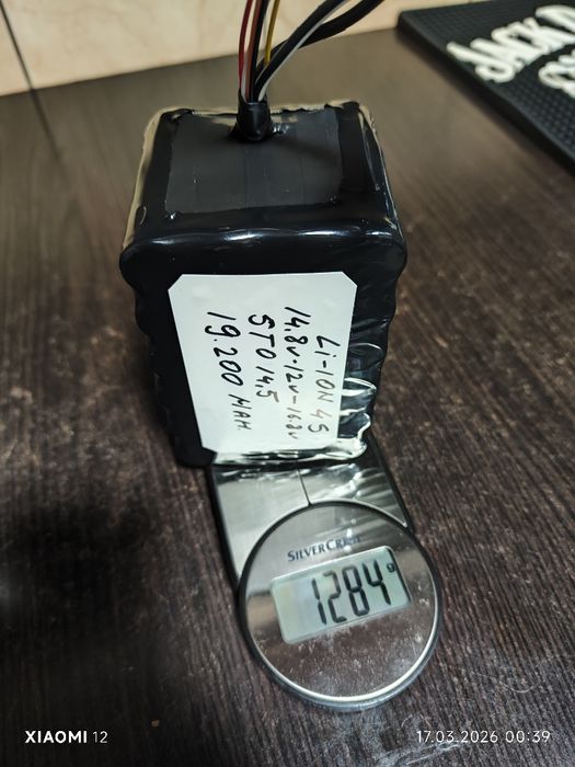 Acumulatori navomodele.