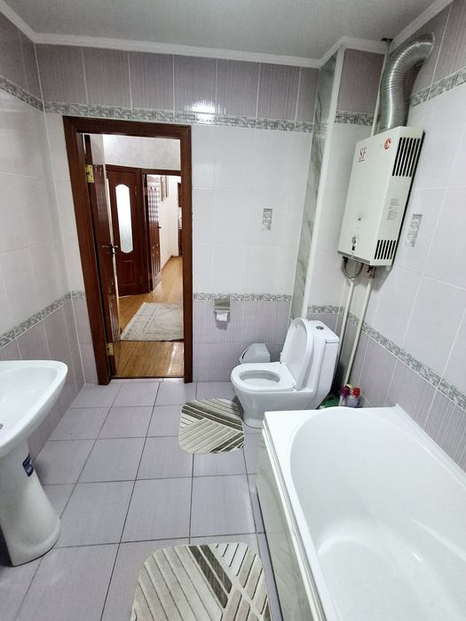 Сдам посуточно 2х комн кв в центре