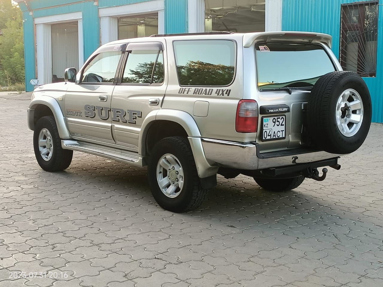 toyota hilux surf 185 - Легковые автомобили - OLX.kz