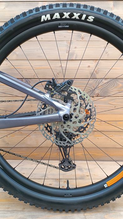 Bicicleta noua GIANT REIGN, FOX gri 29"