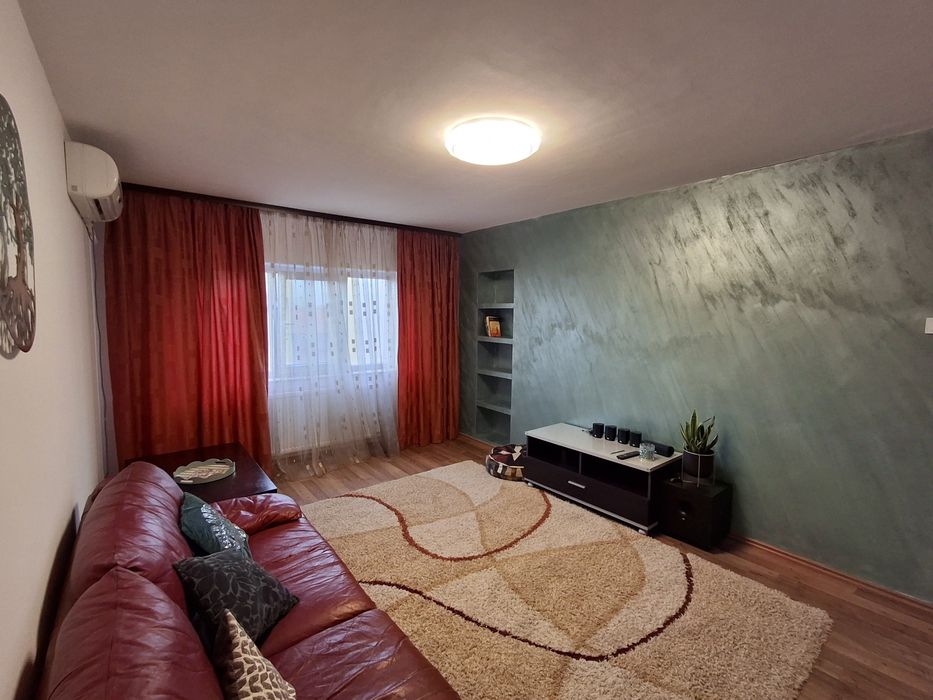 Apart 2 cam Dezrobirii renovat cu loc de parcare