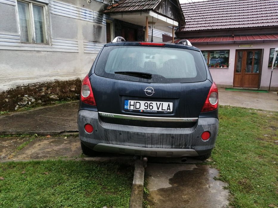 Vand Opel antara