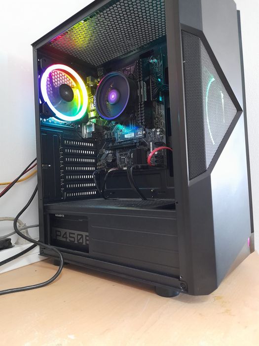 Calculator de gaming Comanesti • OLX.ro