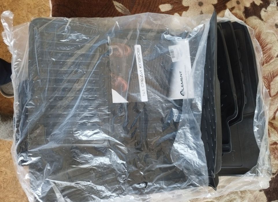 Продам полики универсальные