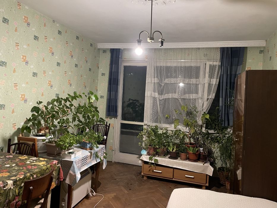 Продава се Тристаен апартамент в Варна, Възраждане 2 - 79 кв.м за 1227 €/кв.м - Снимка #2