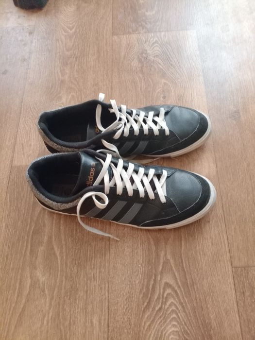 Adidas маратонки 2 броя