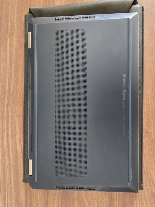 HP Spectre x360 2020