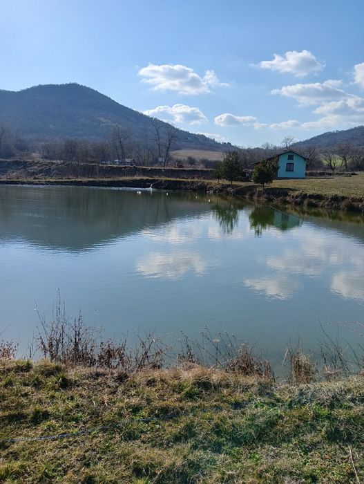 Рибарник с овощна  градина