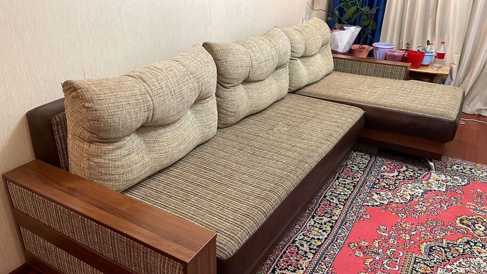 Продам диван раскладной