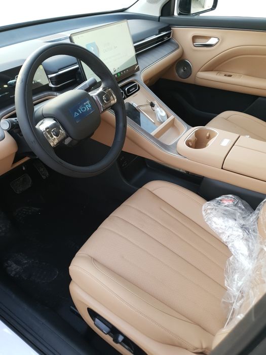 Gac Aion.  i60 Gibrid 1200km.