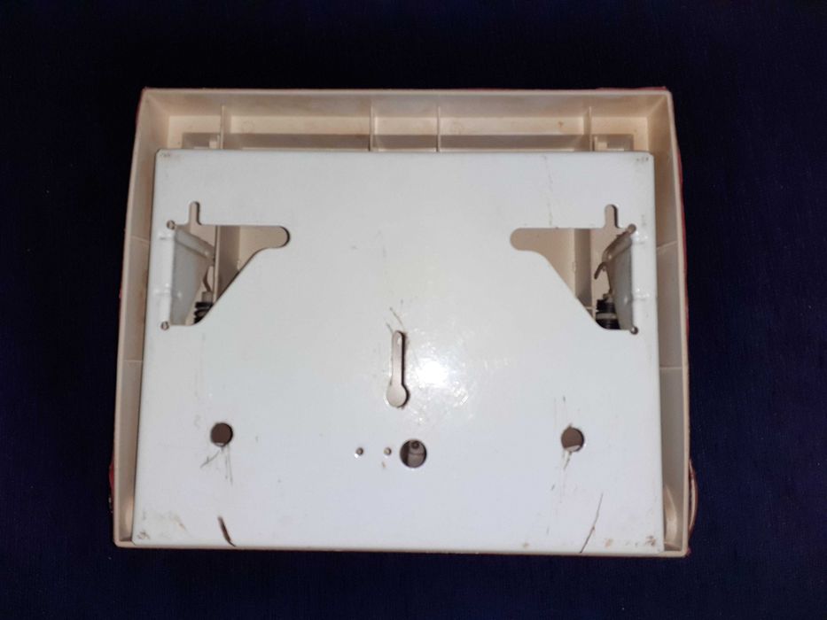 Много здрава механична кухненска везна за стена Gorenje - до 3кг