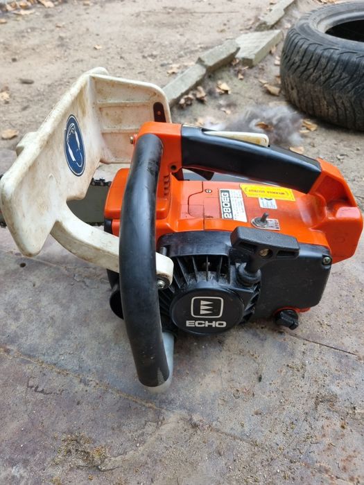 Бензинова резачка кастрачка ECHO