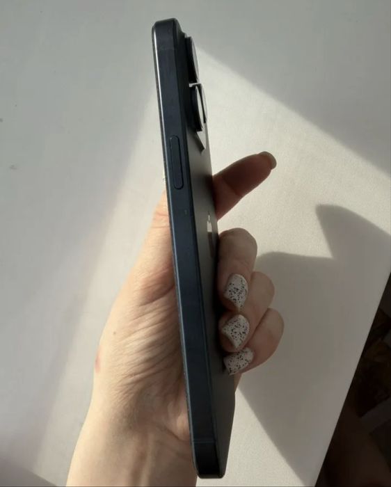 Iphone 15 pro max 256g batarey 99  LL\A