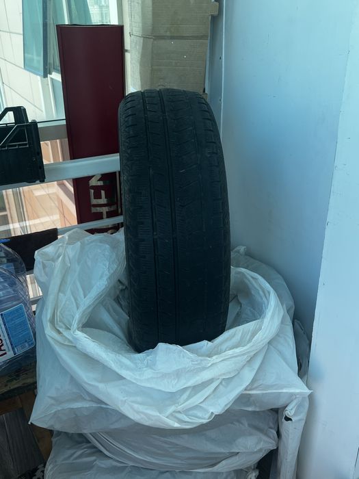 Продам шины б/у 50% остаток