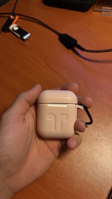 Срочно продам Airpods 2