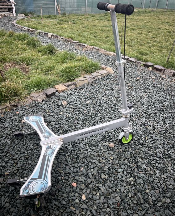 Vand trotineta in stare buna