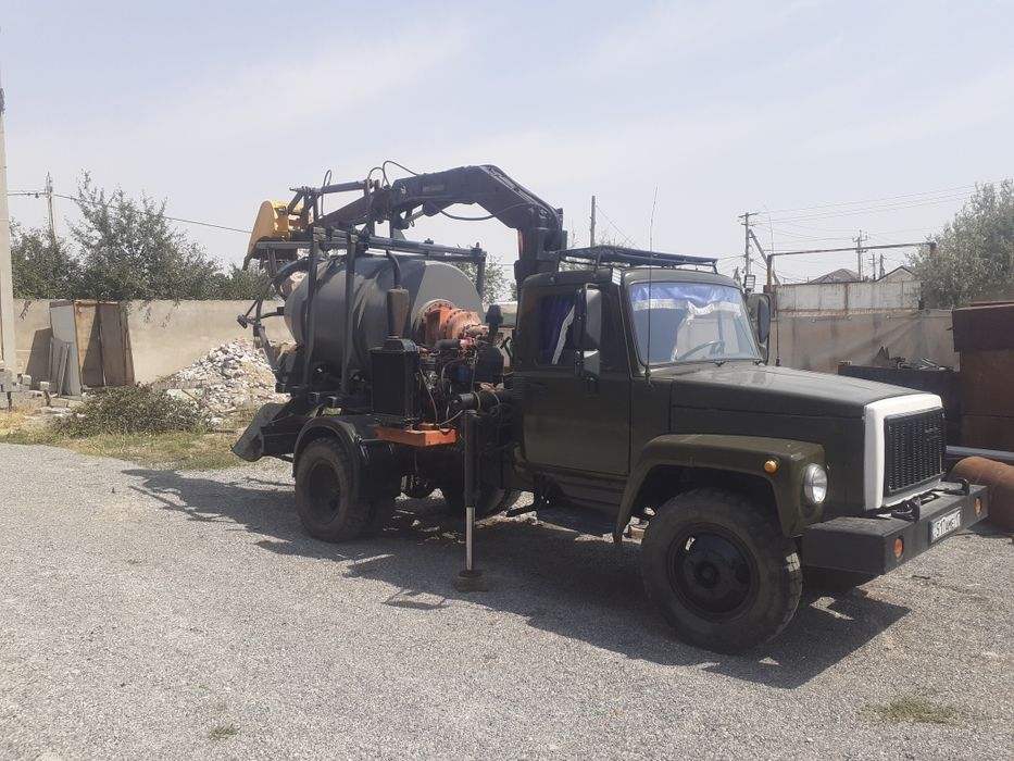 Автобетонасместитель самопогрузкой