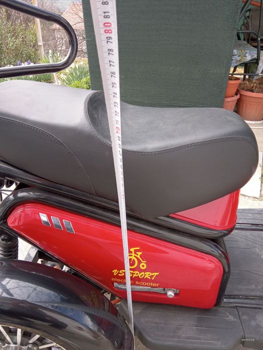 Продавам триколка VS 120 на 26 километра.
Батерия 48 v, 800 вата( реал