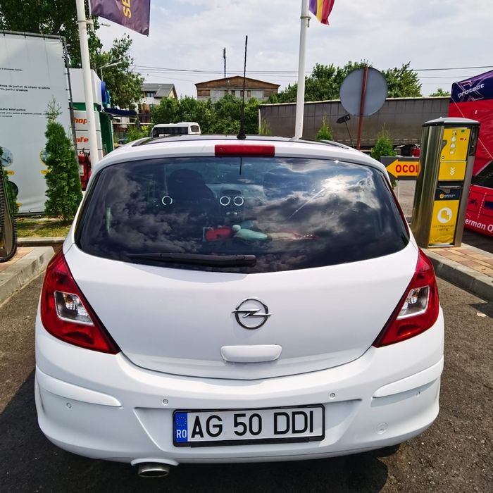 Opel Corsa D - Dec. 2011 - facelift - 163.000 km