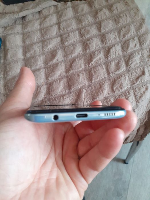 Телефон смартфон Samsung a50