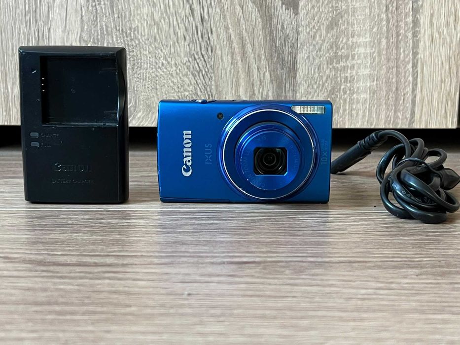Aparat foto digital camera foto Canon IXUS 155 20 mp 10X Zoom card 8gb,baterie si incarcator,optiune printare data si ora pe poza