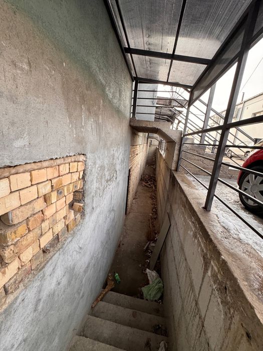 Продается Цоколь Мухтар Ашрафий, 450 м2 по 350$ за м2! Рисовый базар!