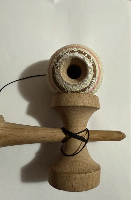 Vand Kendama Strogo Neapolitan