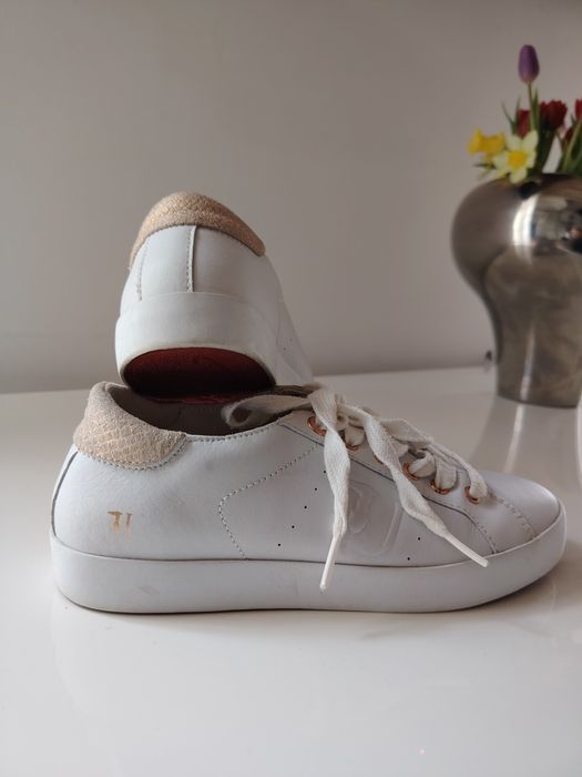 Trussardi 38 piele