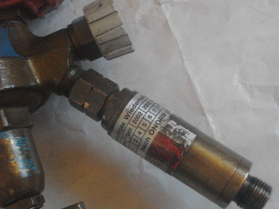 Манометри климатик фреон Редуцир вентил за газ пропан-бутан  Ацетилен