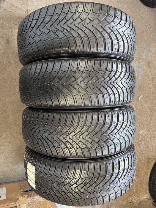 4x Anvelope iarna 215/60 R17 - Falken EuroWinter HS01 SUV