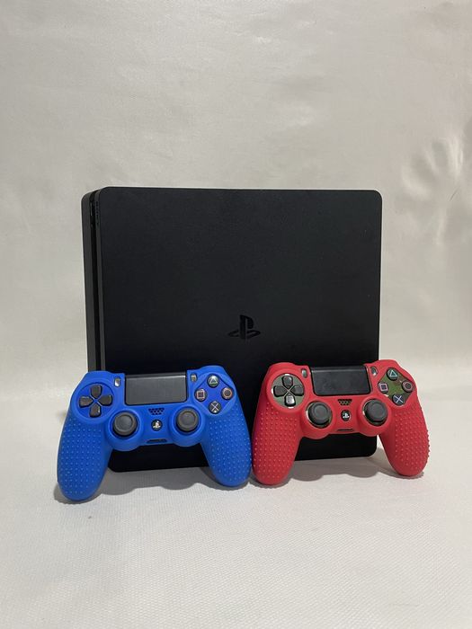 PS4 Slim 1TB с кучу играми