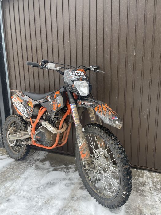 Telstar 250 cc ендуро на такава цена е до другата седмица