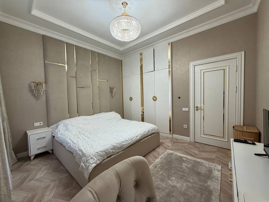 К OQSAROY RESIDENCE" на: Паркентская  Мирзо_улугбекский район