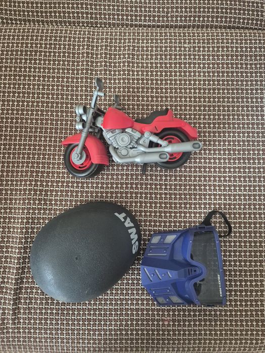 Игрушки разные, конструктор