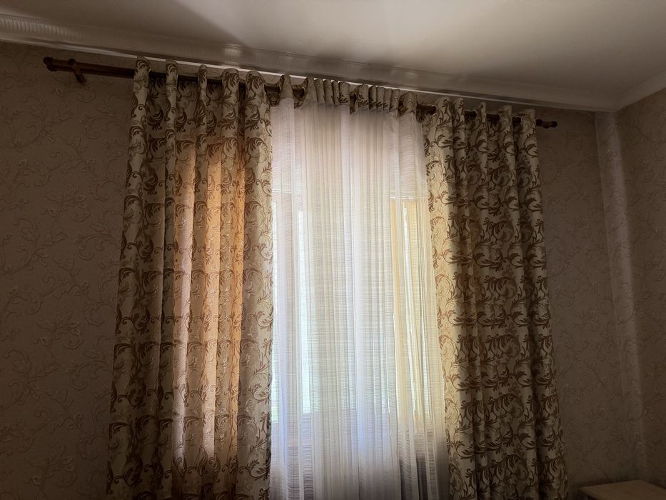 Шторы для комнаты.