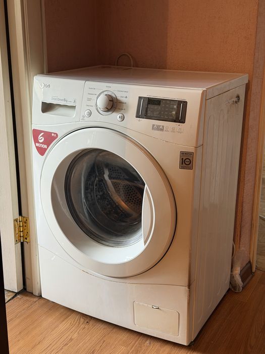 Стриальная машина LG Direct Drive 6 кг