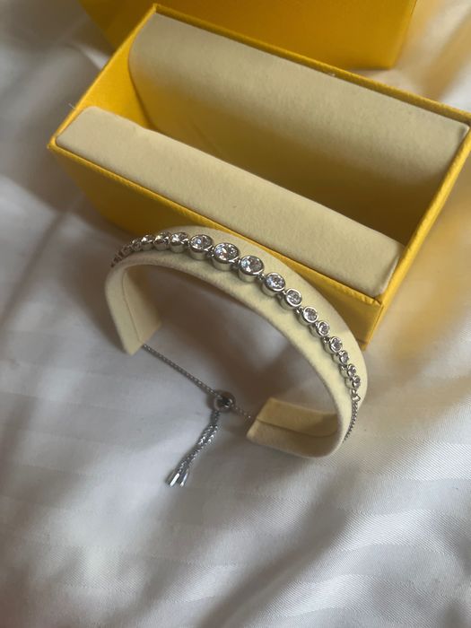 Гривна Swarovski