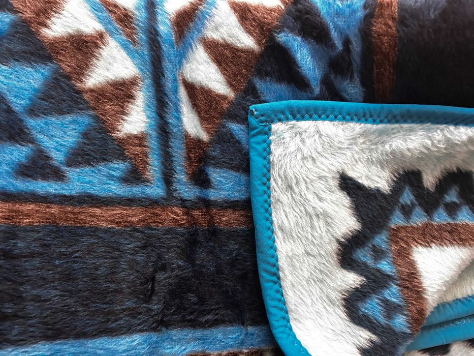 Продам плед ГДР новый