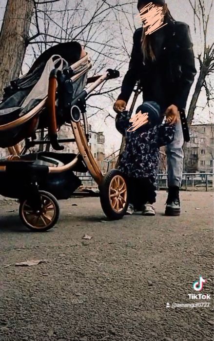 Коляска трансформер  для детей от 0 до 3 х лет