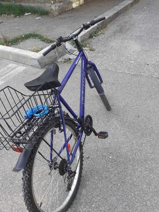 Bicicletă Reflex Storm Force – ideală pentru oraș / navetă (coș inclus)