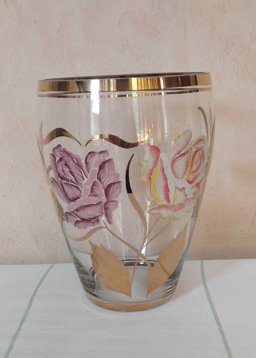 Ваза из чехского стекла