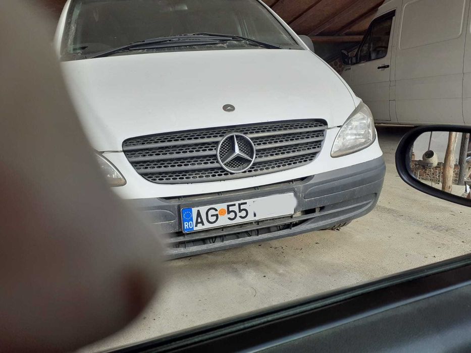 Vând Mercedes-Benz Vito